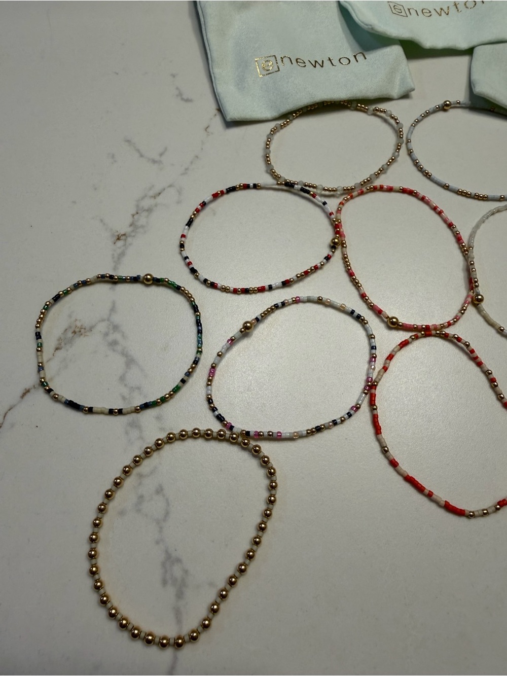 13 enewton bracelets with 3 bags - Picture 3 of 4
